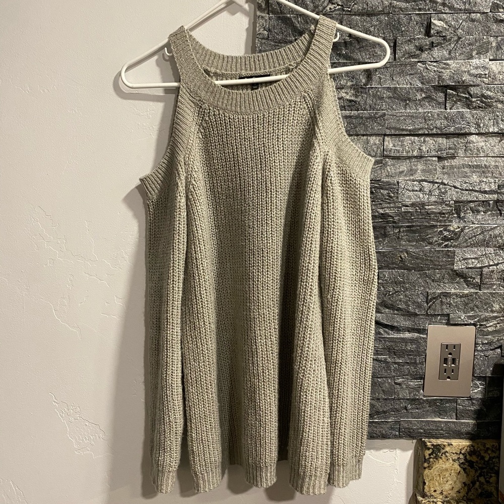 Grey knit sweater